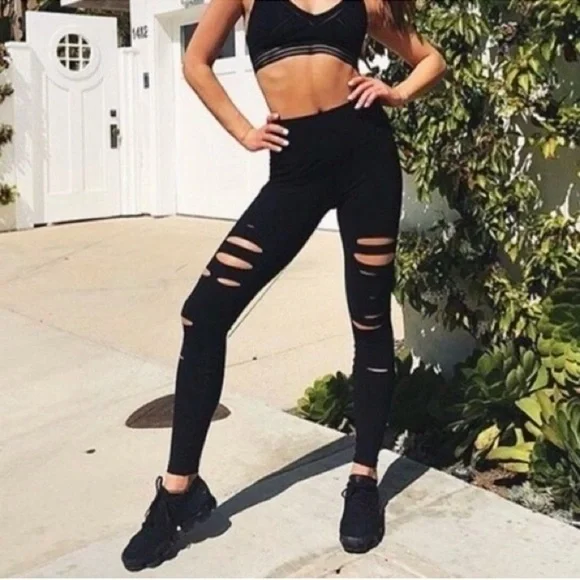 ALO Yoga Ripped Warrior High-Waist Leggings in Black - Picture 7 of 10